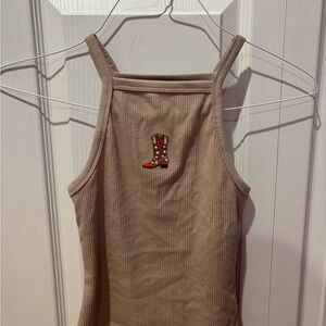 Perfect country brown tank #country #cute